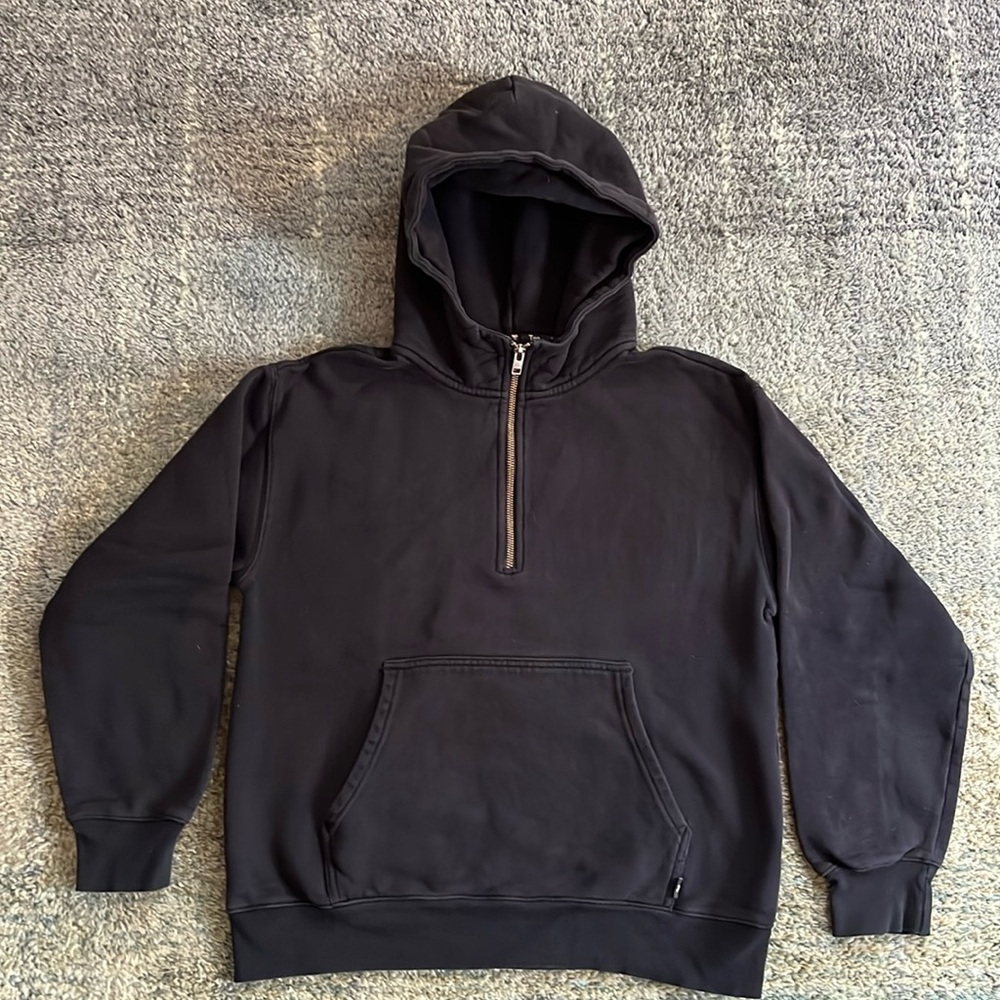Aritzia TNA Half Zip Hooded Sweatshirt, Size Medium